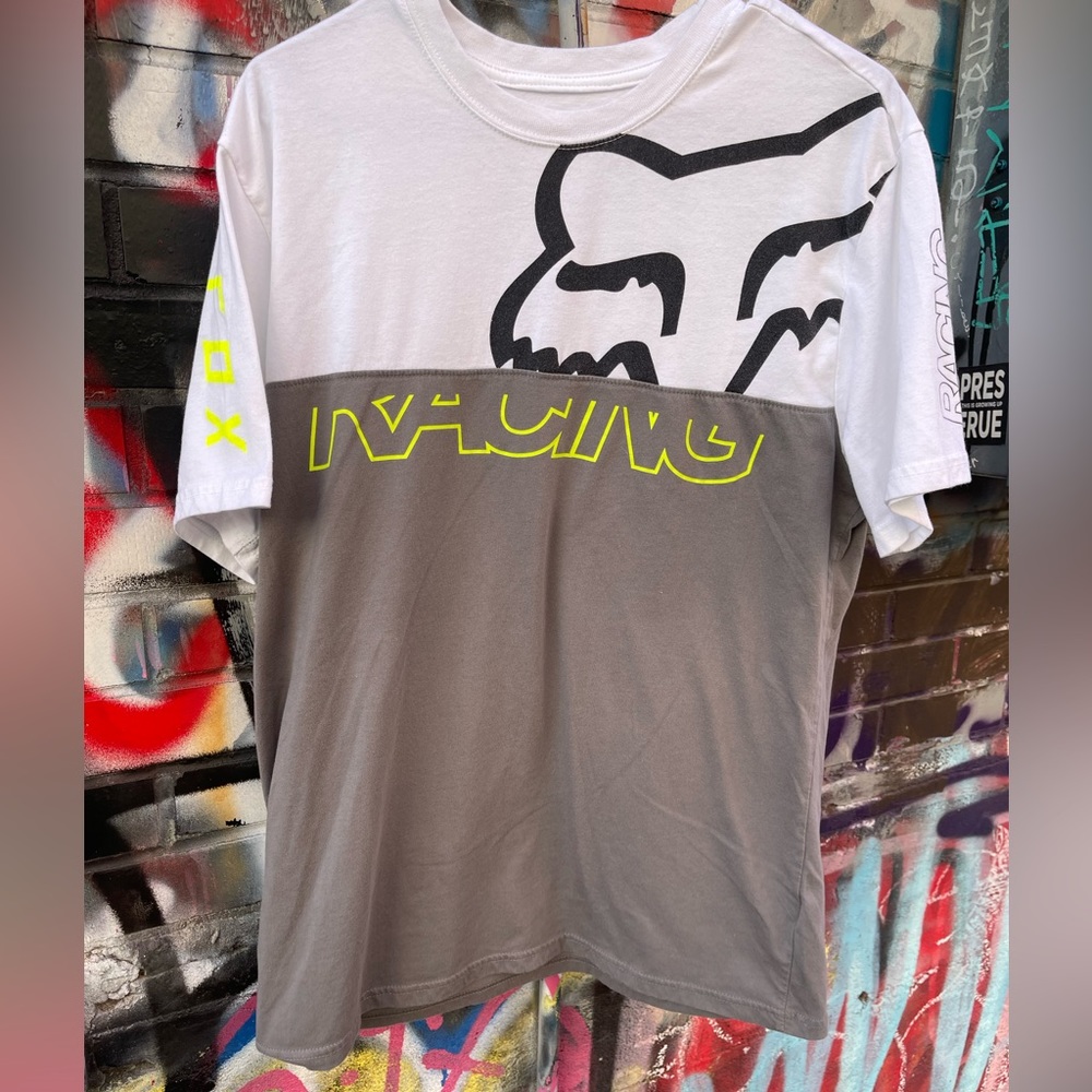 GUC Fox Tee. Size XL